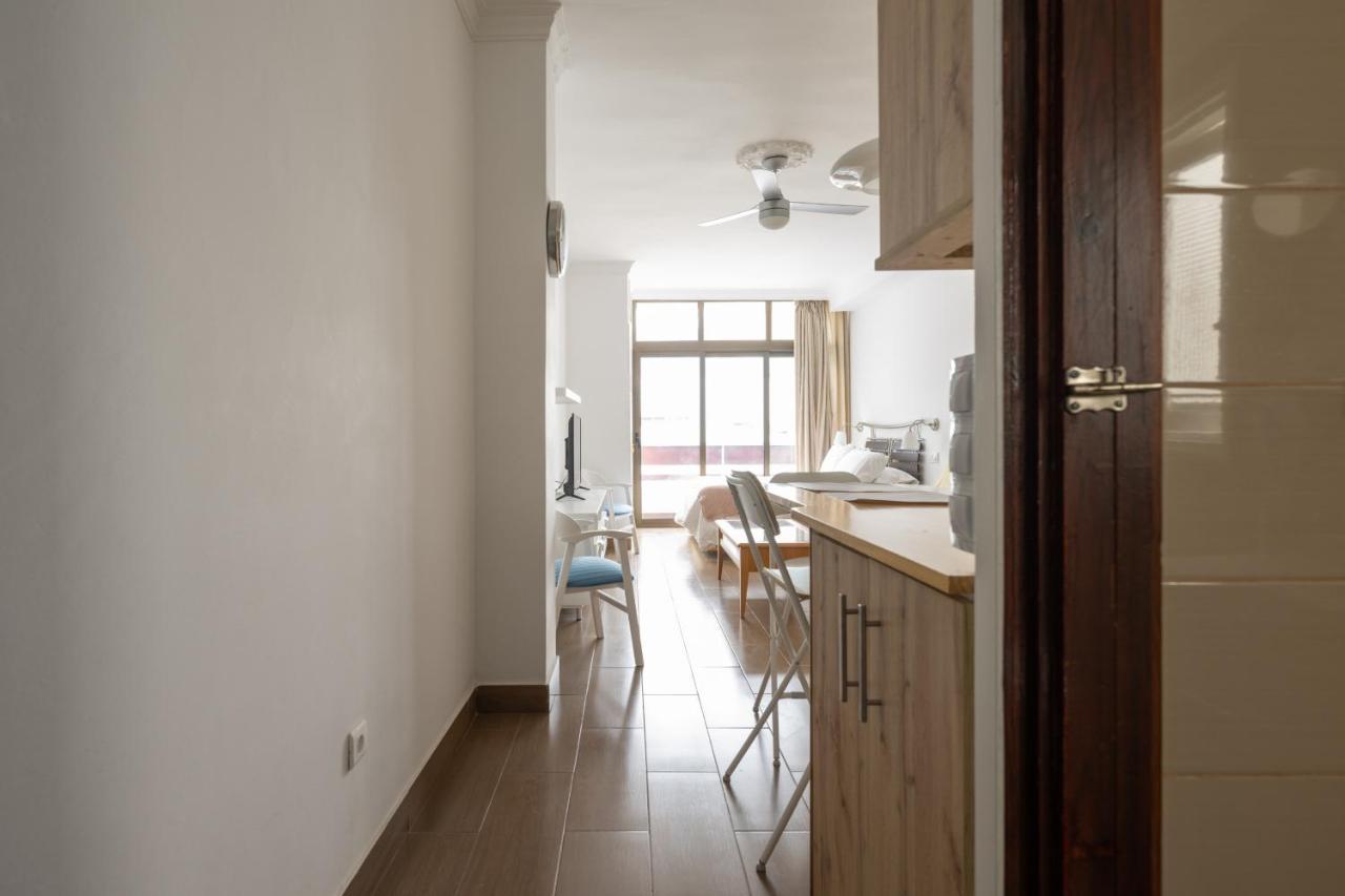 Estudio Con Vistas Al Mar En Las Canteras Las Palmas de Gran Canaria Exterior photo